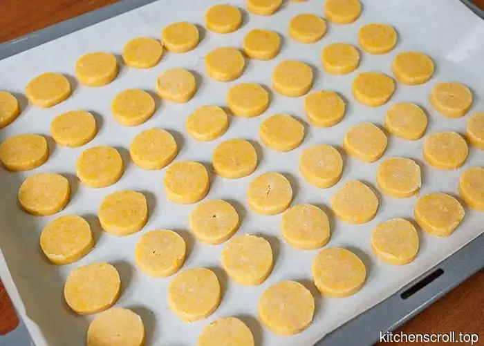 Biscotti di formaggio per cocktail sul Blog Gustoso