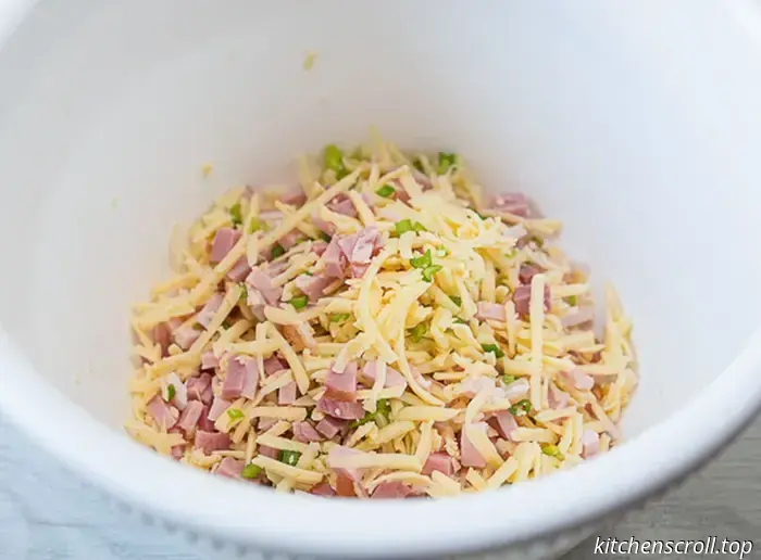 Skones con queso y jamón en un Delicioso Blog