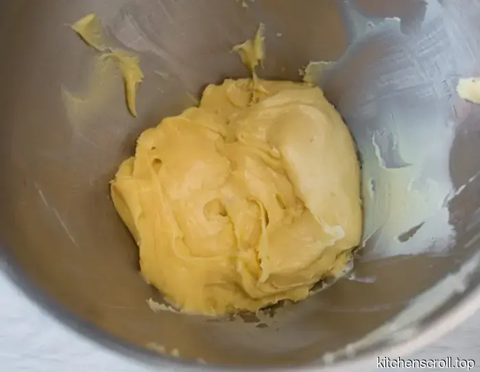 Brandteig-Ringe mit Quarkcreme auf dem Leckeren Blog