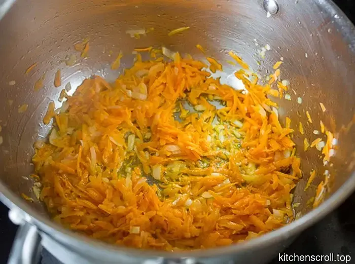 Stuffed peppers with chicken and mushrooms on the Tasty Blog