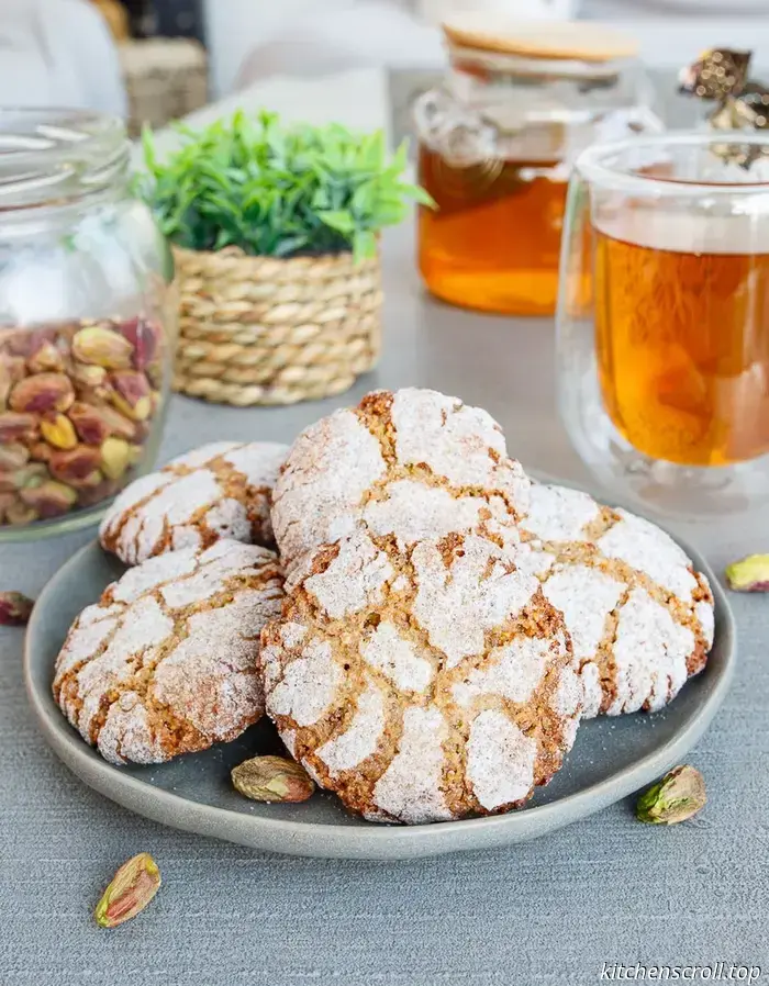 Sicilian pistachio cookies on Tasty Blog