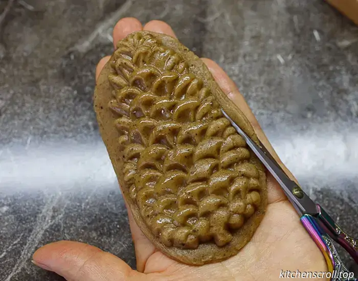 Gestempelte Ingwer-Lebkuchen „Zapfen“ im leckeren Blog