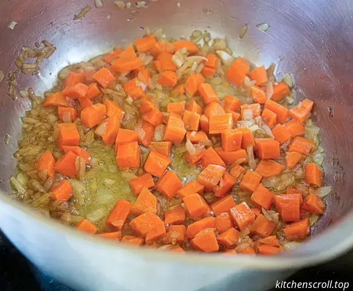 Pilzsuppe mit Wurzelgemüse auf dem Vkusny-Blog