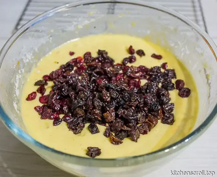 Апельсиновый кекс с изюмом на оливковом масле на Вкусном Блоге.