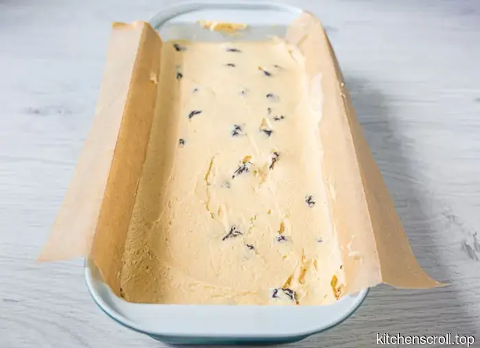 Pastel simple con pasas en el Blog Delicioso