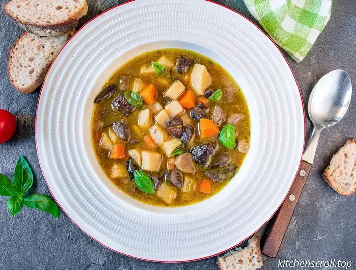 Pilzsuppe mit Wurzelgemüse auf dem Vkusny-Blog