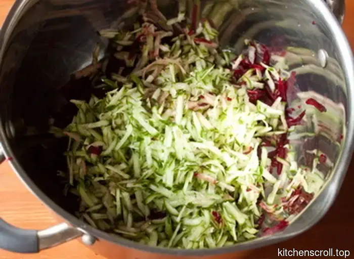 Kalte Suppe mit Kefir auf dem Leckeren Blog