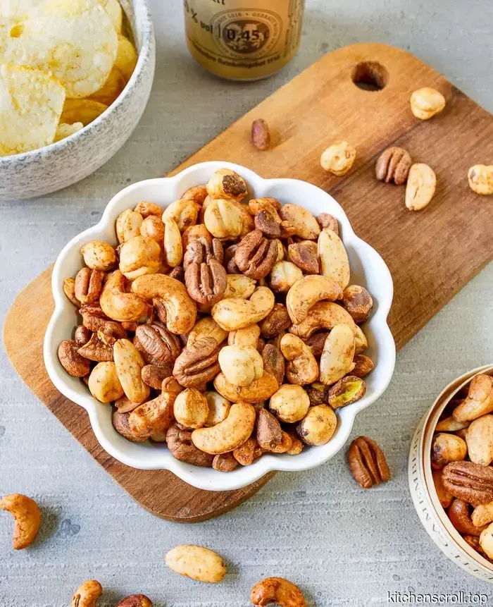 Würzige knusprige Nüsse auf dem Leckeren Blog