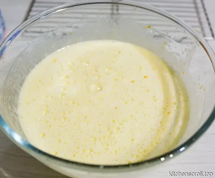 Pastel de naranja con pasas en aceite de oliva en el Blog Delicioso