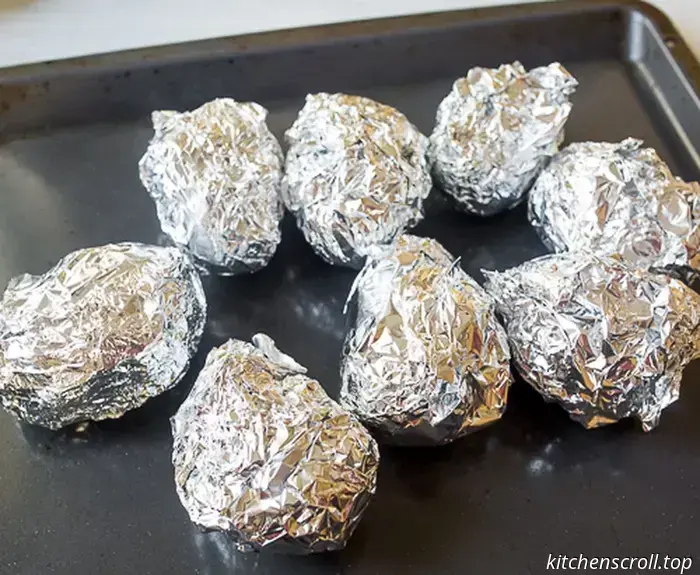 Papas al horno con salsa de carne en un Delicioso Blog