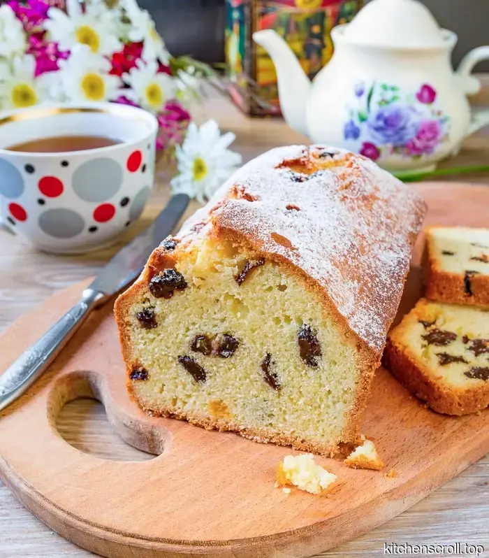 Pastel simple con pasas en el Blog Delicioso