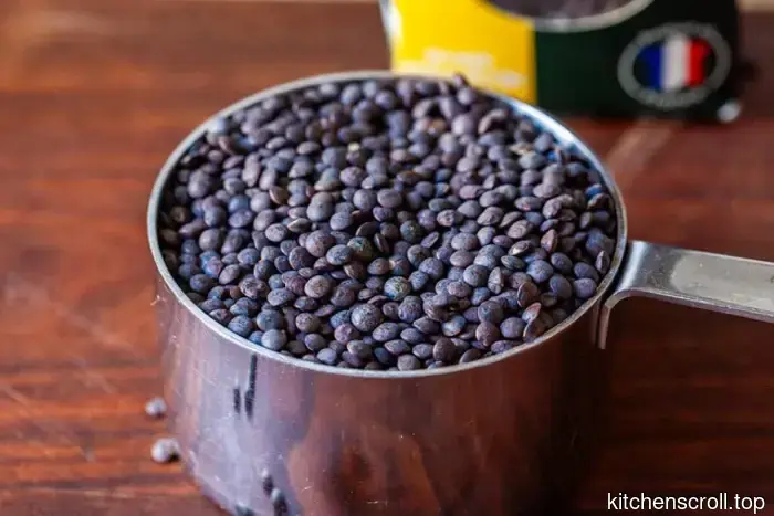 geschmorte Lauch und Linsen mit Rucola und Joghurt