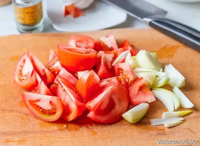 Pollo guisado con tomates y cebolla en el Blog Delicioso