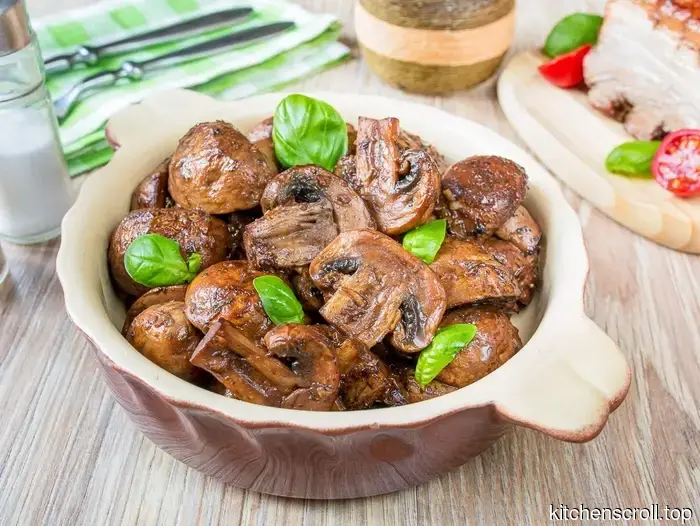 Baked mushrooms with herbs on the Delicious Blog